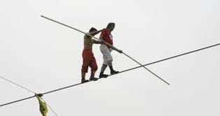 High wire championship held South Korea